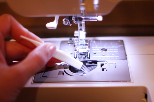 15 Favors for Your Sewing Machine!