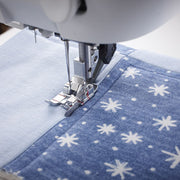 1/4" Right Guide Foot w/IDT