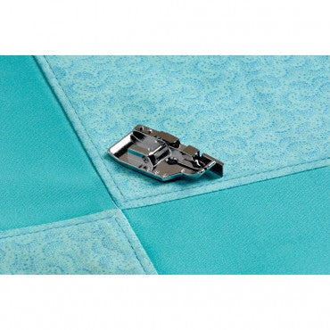 1/4" Quilting Foot w/Guide