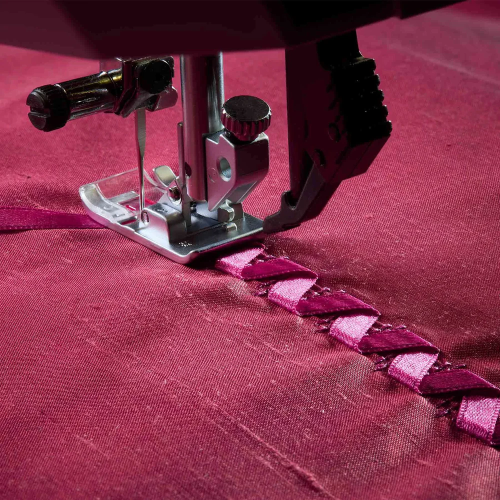 PFAFF® Creative Expression™ 750